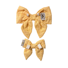 Load image into Gallery viewer, Lace Daffodil Lady Bow
