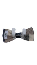 Load image into Gallery viewer, Flannel Burberry Bowtie
